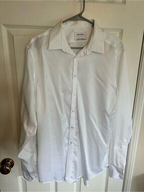 Calvin Klein White Long-Sleeve Dress Shirt